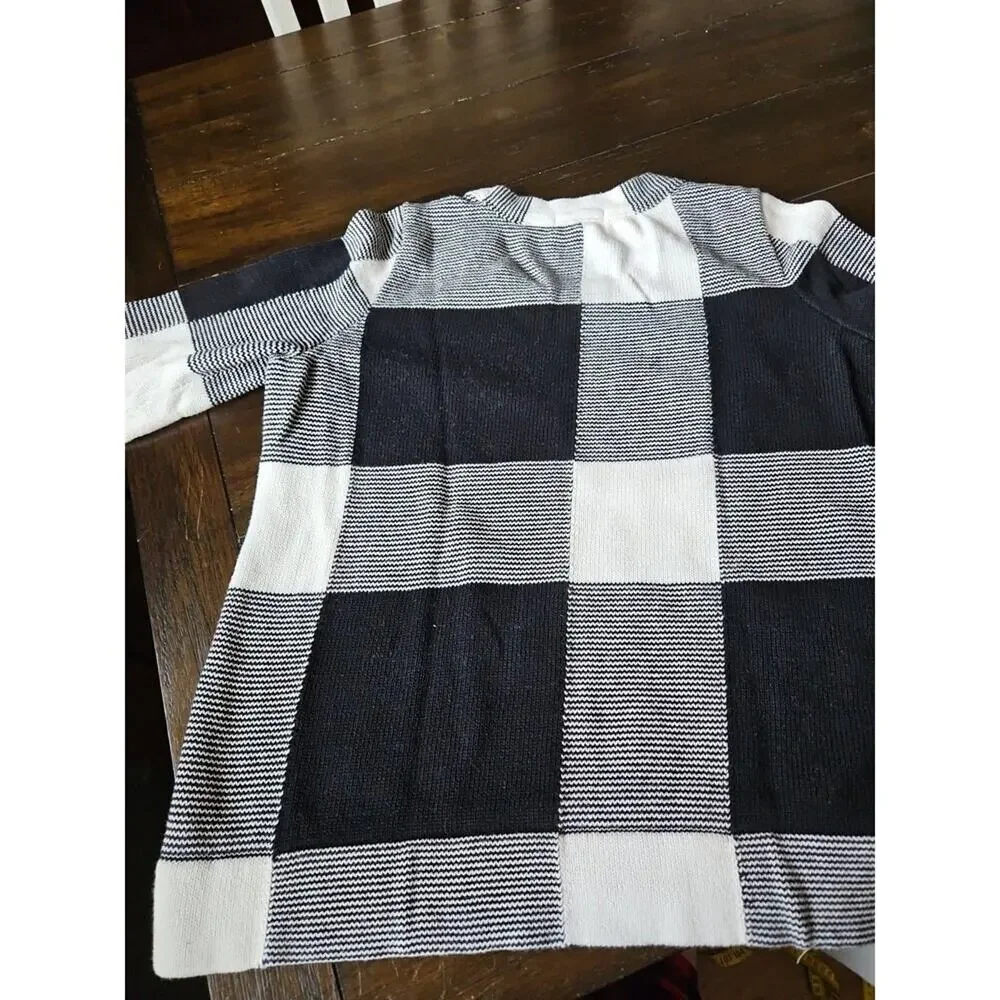 Liz Claiborne Lizwear Women's Size XL Black/ White Patchwork Sweater Heavyweight - Picture 8 of 10